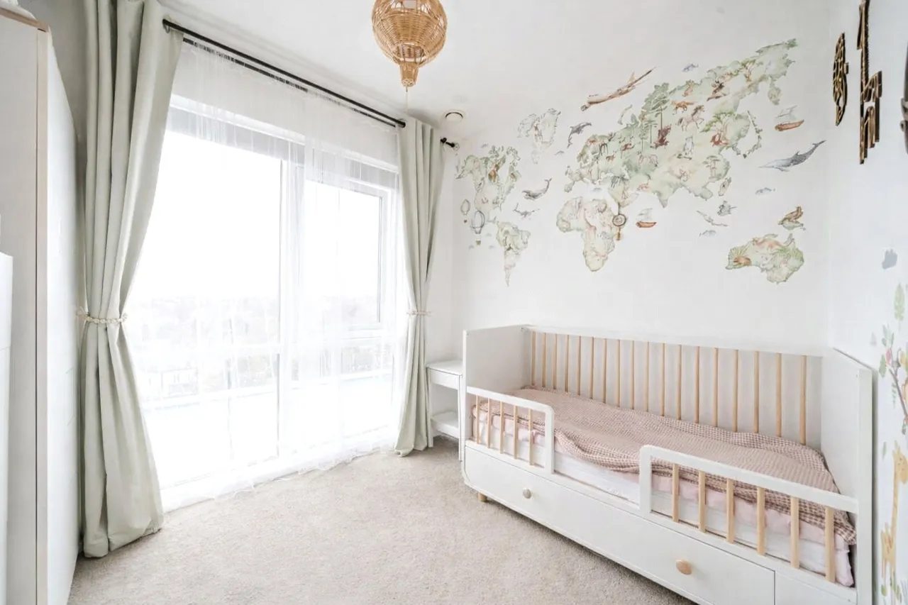 Longfield Avenue, W5, photo 3