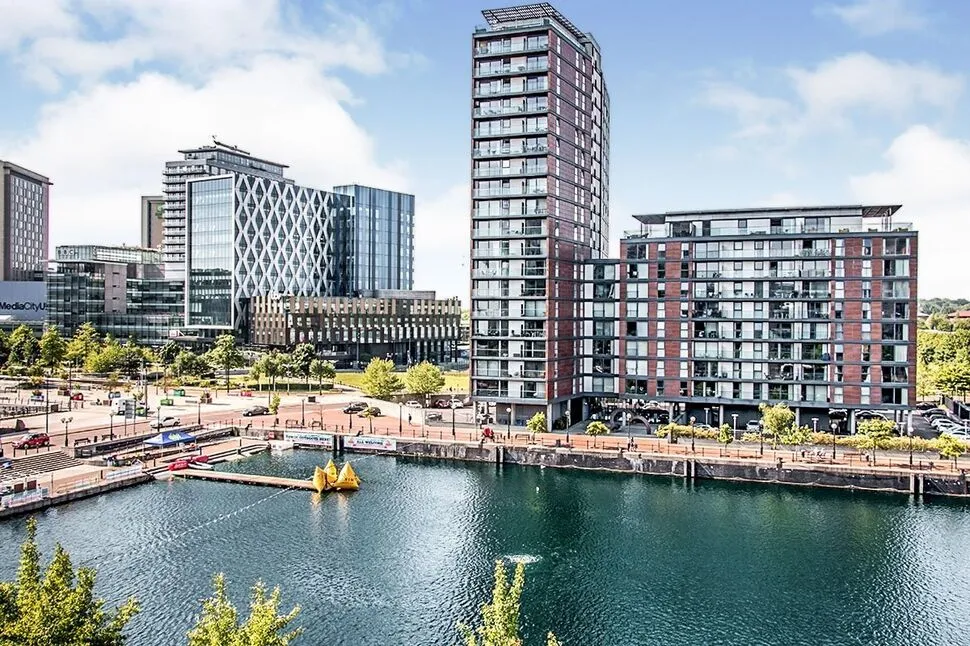 2 bed flat to rent — The Quays, Salford, Greater Manchester, M50