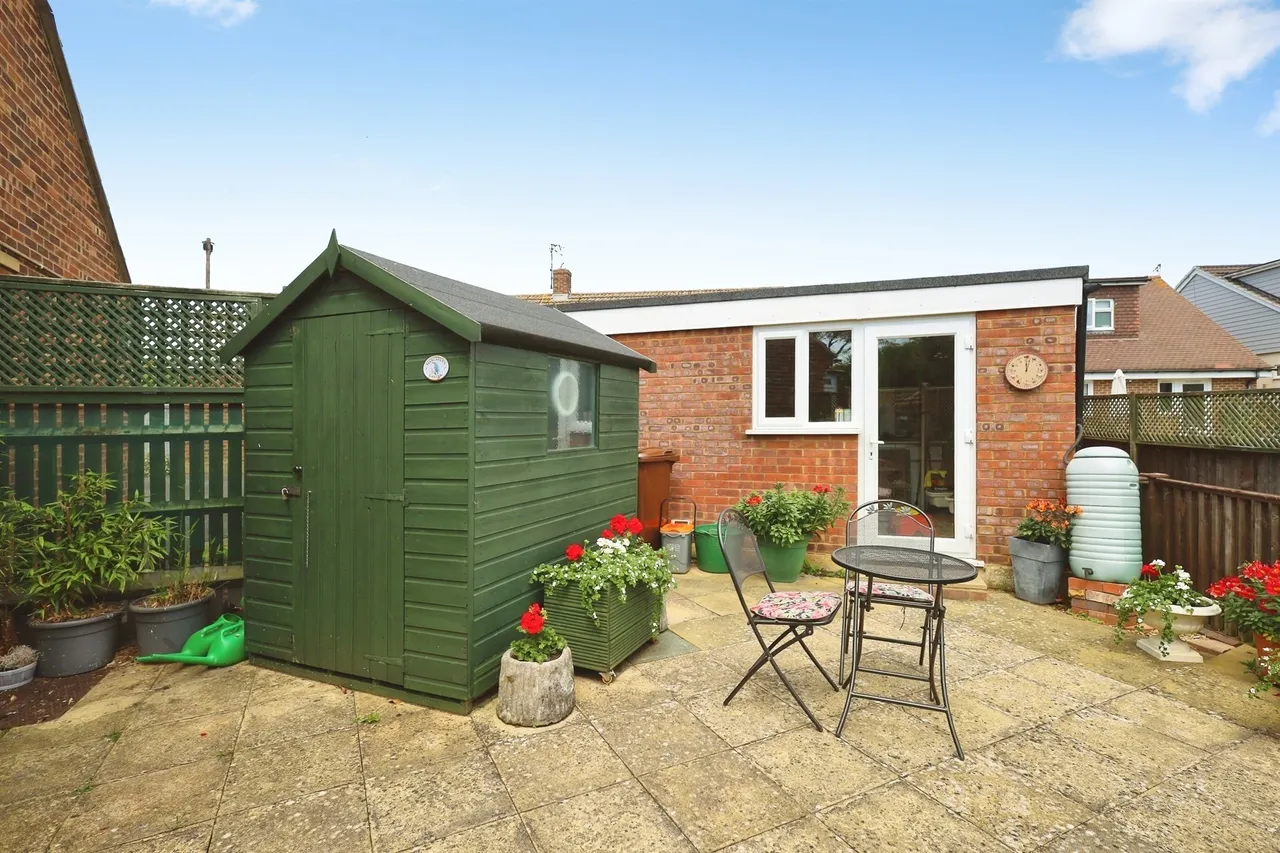 Willow Drive, Polegate, photo 8