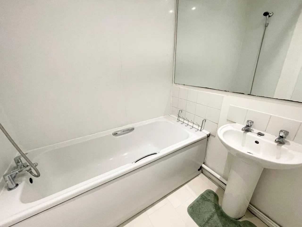 Barton Crescent, Sydenham, CV31, photo 8