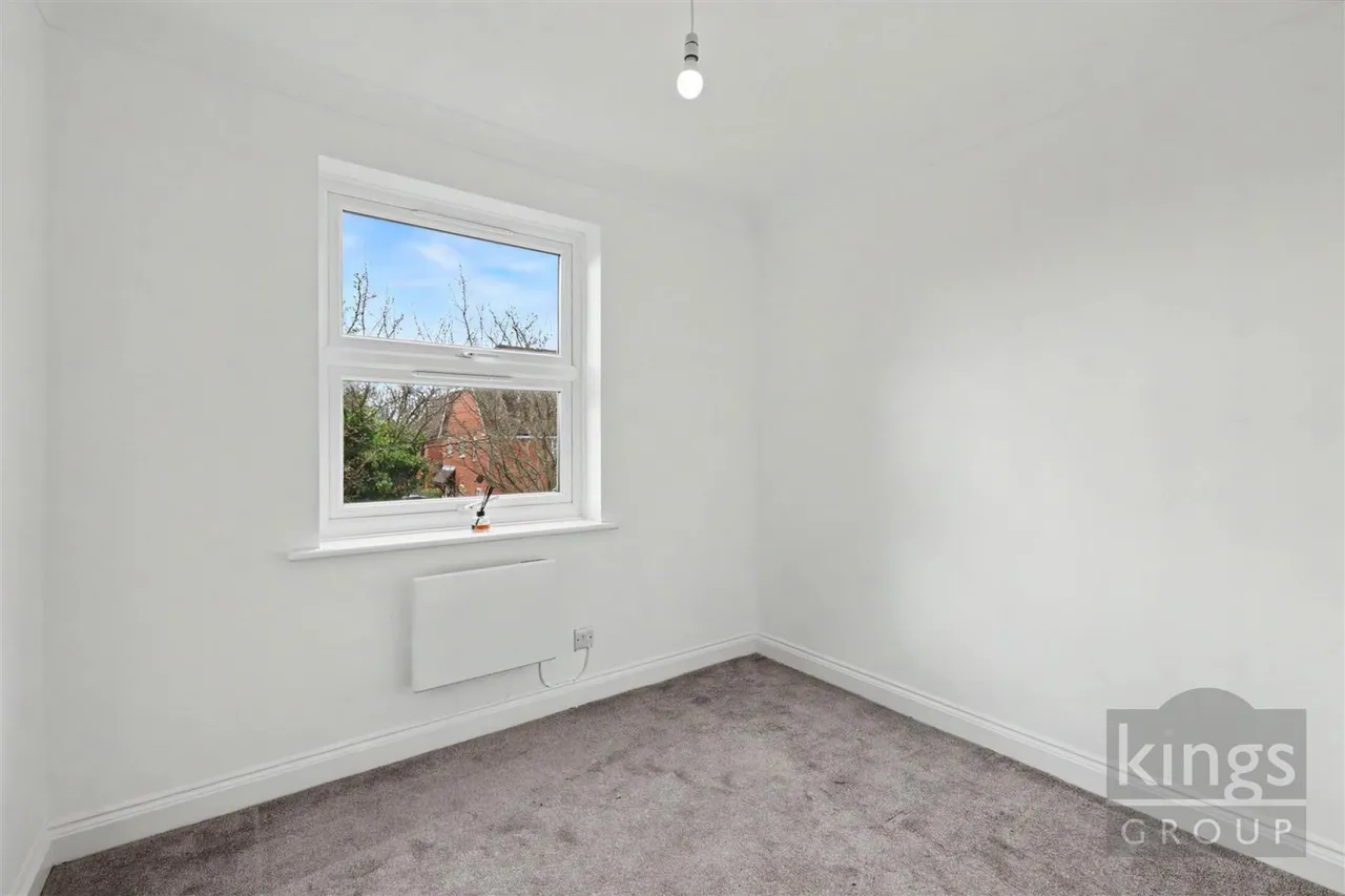 Aynsley Gardens, Church Langley, photo 9