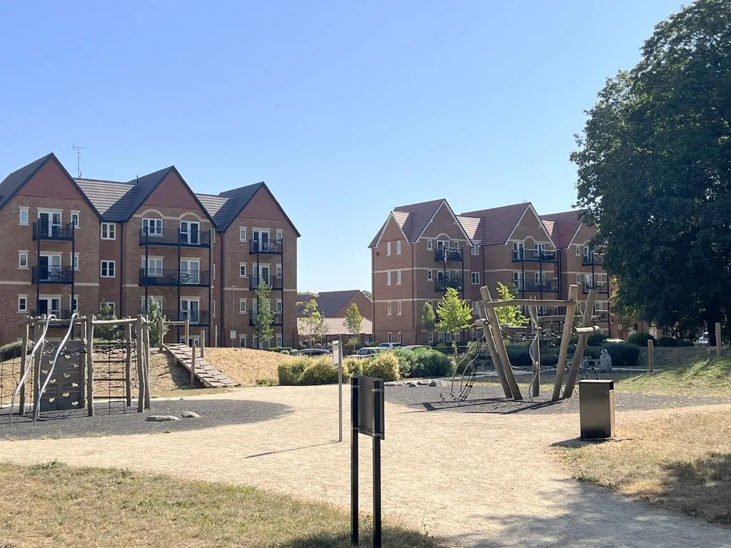 Aspen Road, High Wycombe HP10 9FA, photo 10