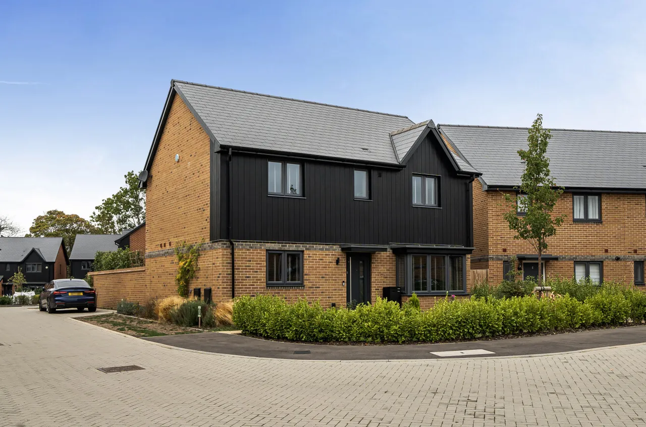 Sorrel Drive, Arborfield Green, RG2, photo 25