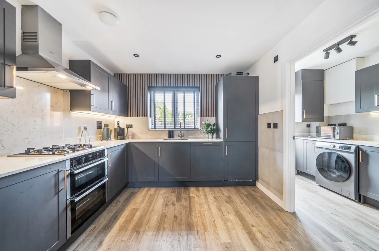 Sorrel Drive, Arborfield Green, RG2, photo 15