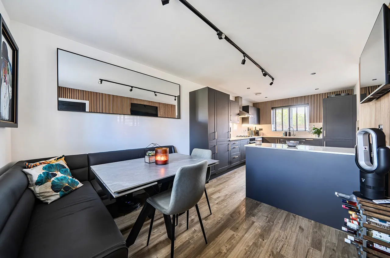 Sorrel Drive, Arborfield Green, RG2, photo 3