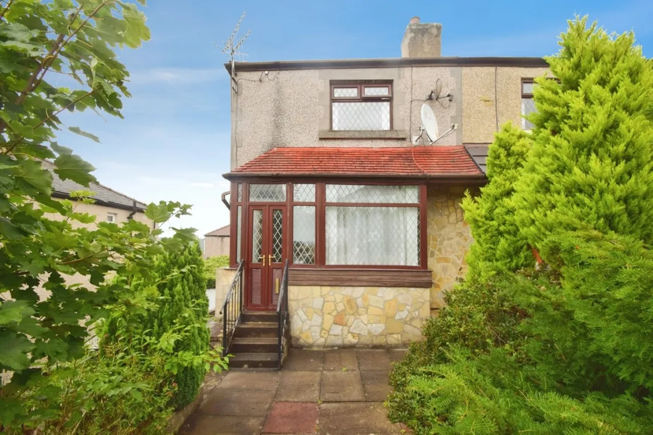 2 bed house for sale — Shipley, Bradford, West Yorkshire