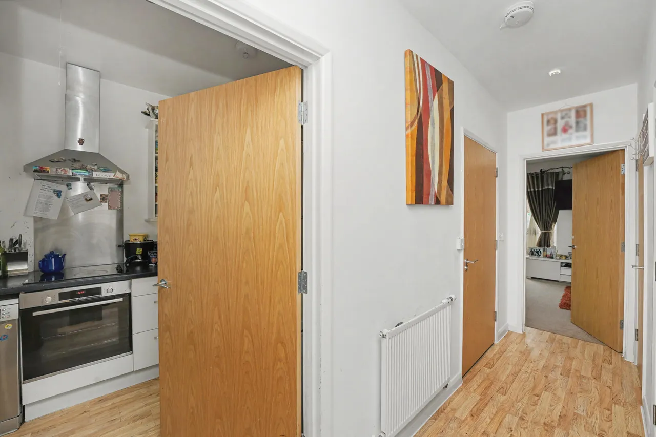 Canning Square, Enfield, EN1, photo 9