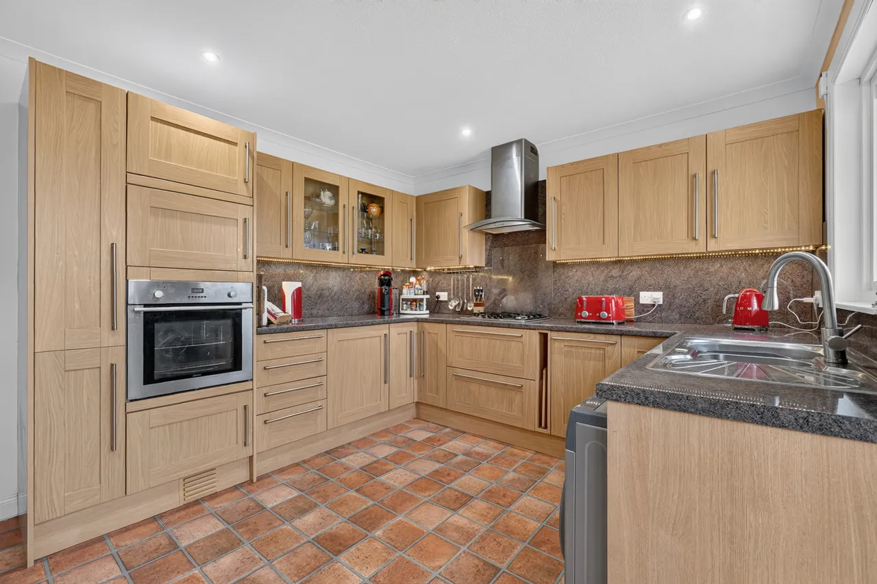 12 Armour Wynd, Dalmellington, KA6 7RF, photo 5