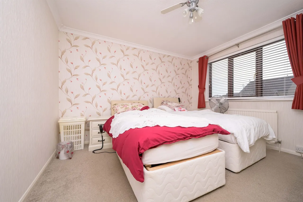 Hereford Close, Kettering, NN14, photo 7