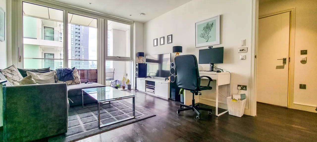 Pinto Tower, Nine Elms Point, SW8, photo 2