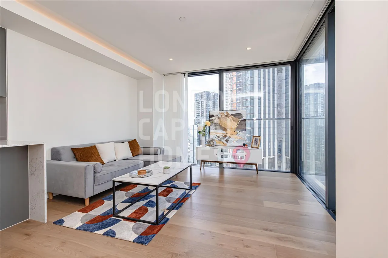 2 bed flat for sale, Marsh Wall, London