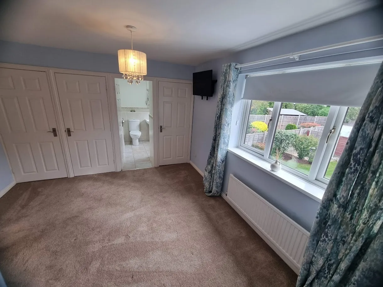 Springfield Avenue, Kettering, NN14, photo 15