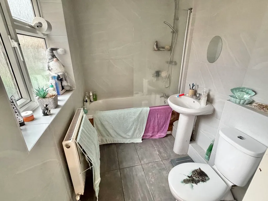 Lisson Grove, Kingstanding, B44, photo 10