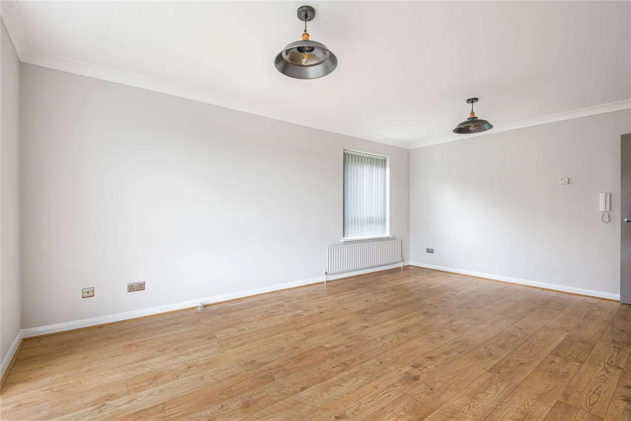 Wood Lodge Grange, St. Johns Hill, Sevenoaks, Kent, TN13 3NW, photo 4