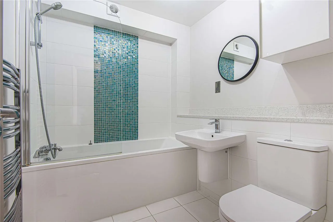 Wood Lodge Grange, St. Johns Hill, Sevenoaks, Kent, TN13 3NW, photo 7