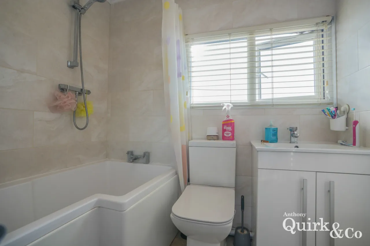 Link Road, Canvey Island, SS8, photo 7