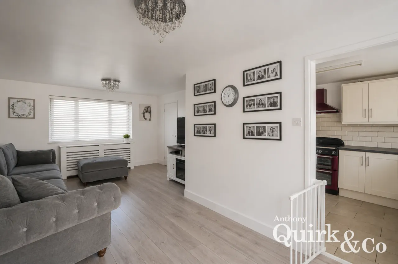 Link Road, Canvey Island, SS8, photo 4