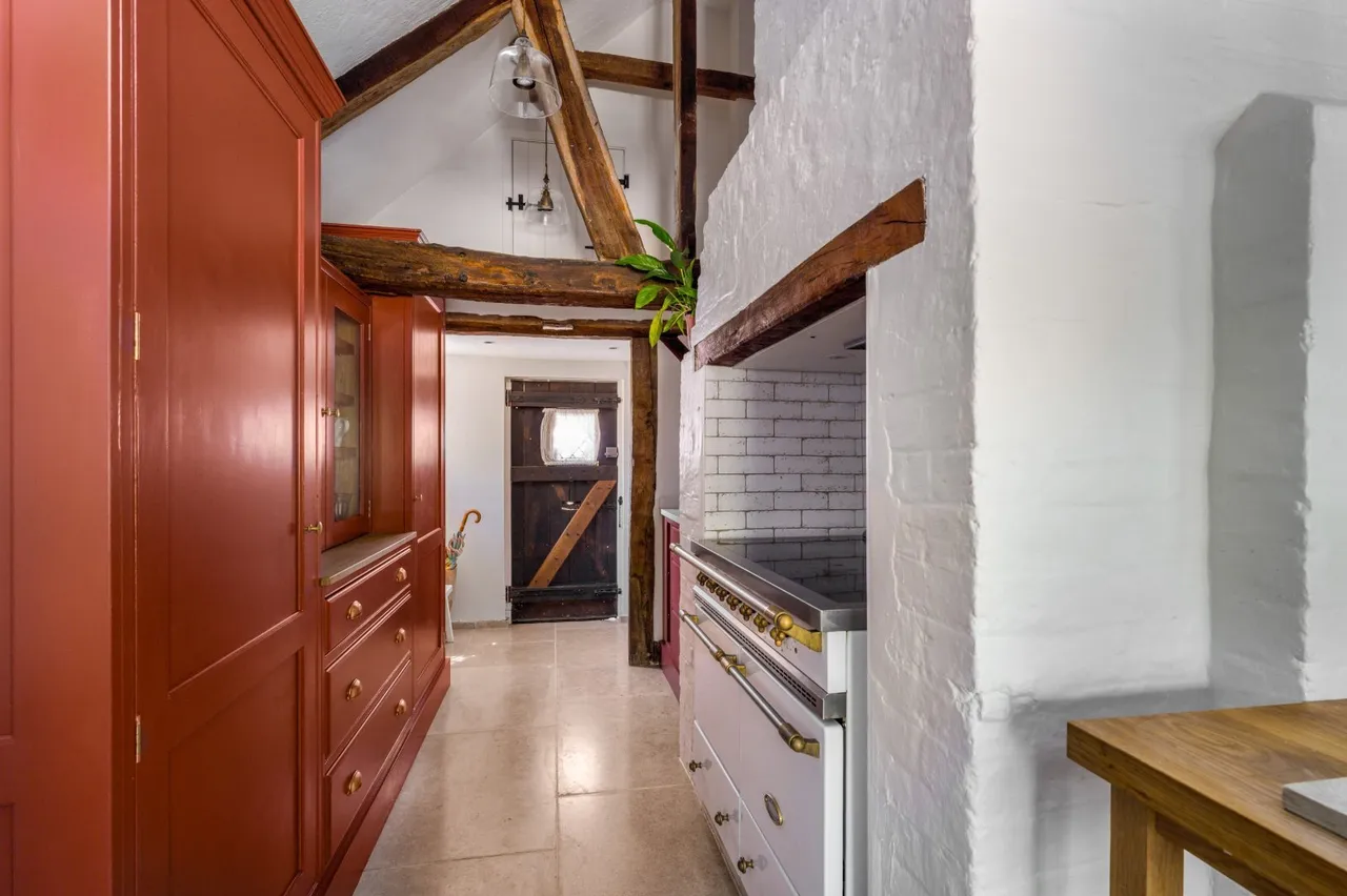 North Lane, West Hoathly, RH19, photo 9