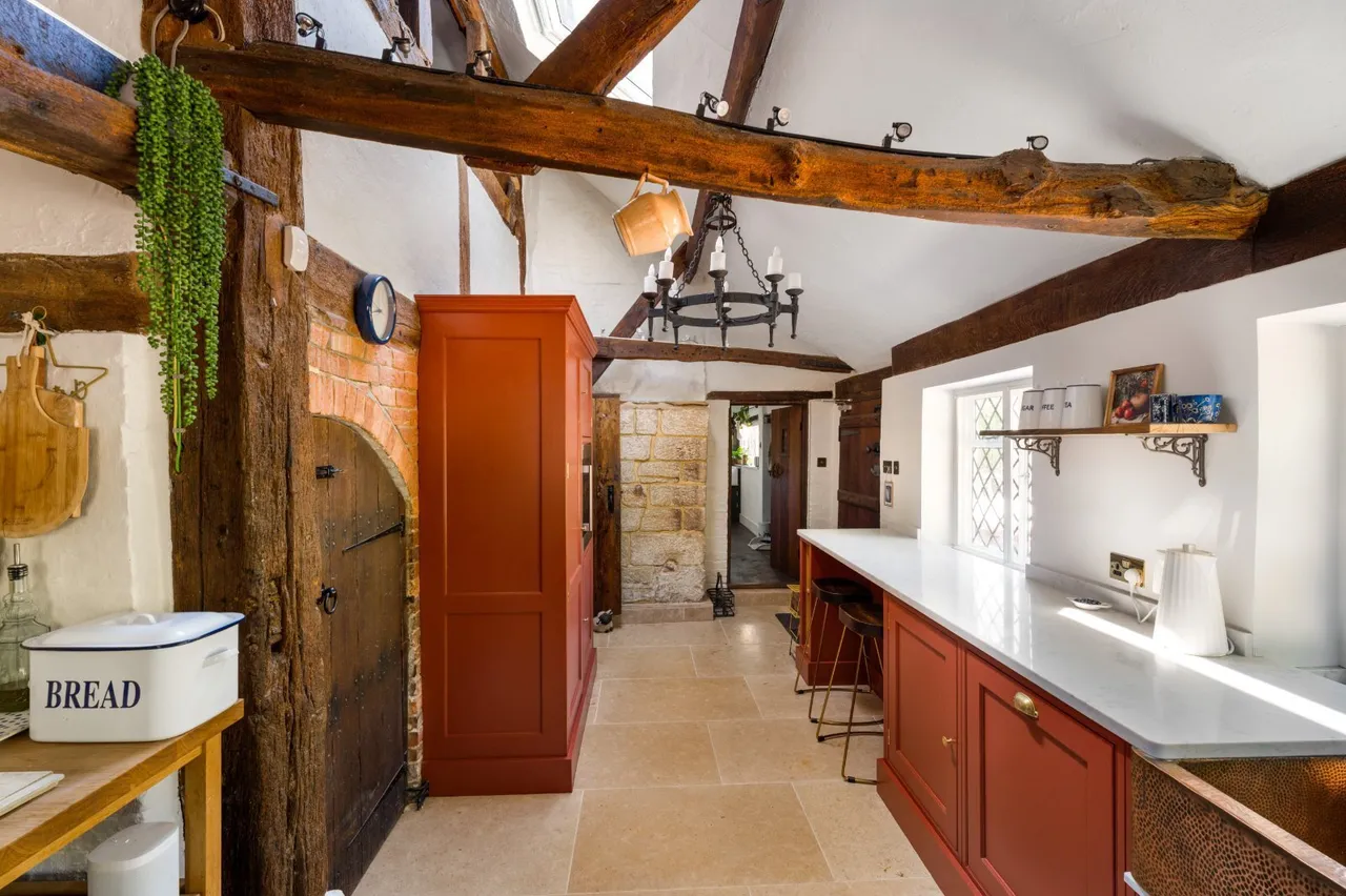 North Lane, West Hoathly, RH19, photo 11