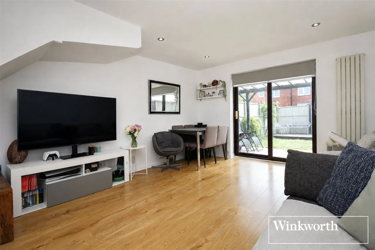 Hay Close, Borehamwood, Hertfordshire, WD6, photo 4