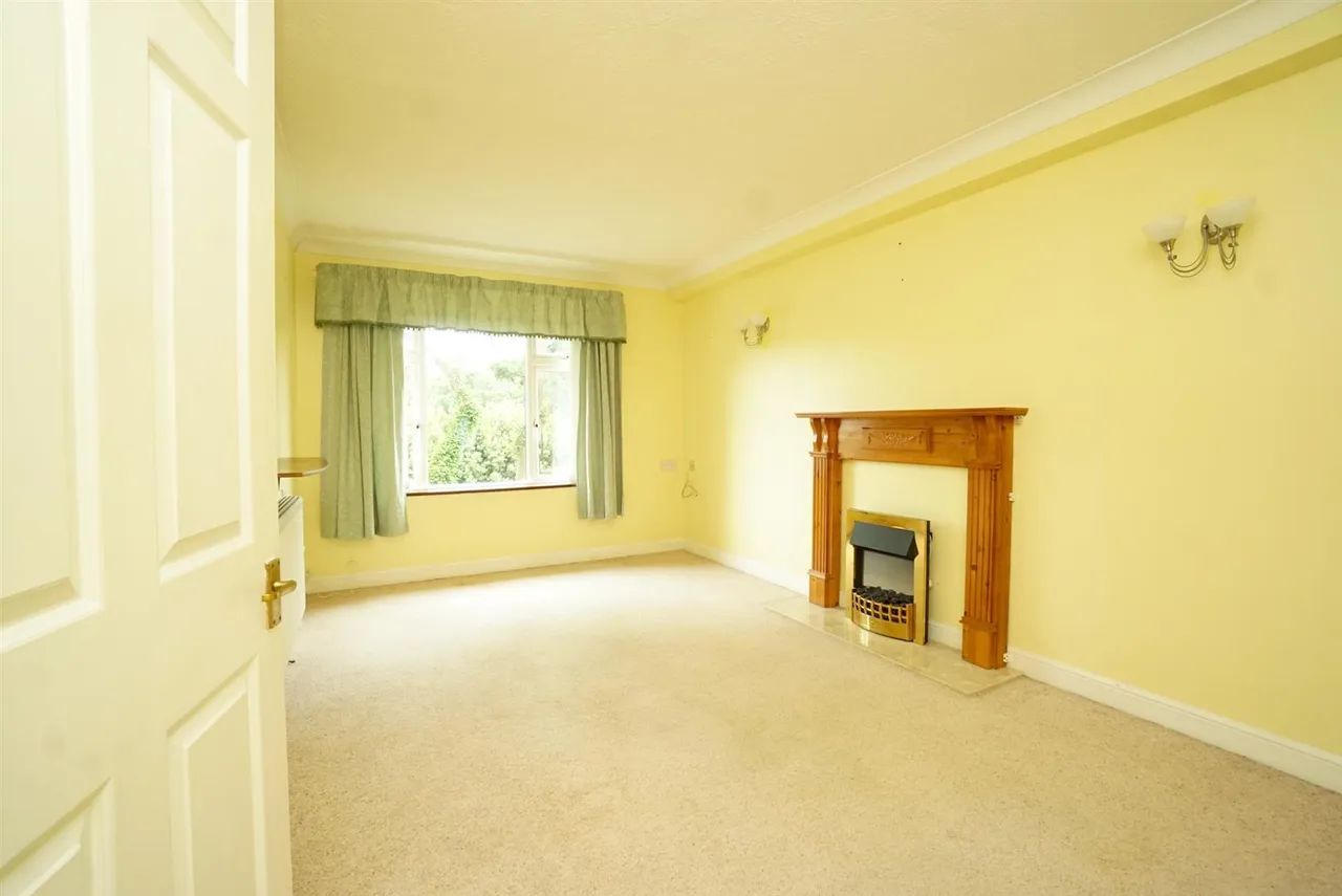 St. Helens Crescent, Hastings, photo 9