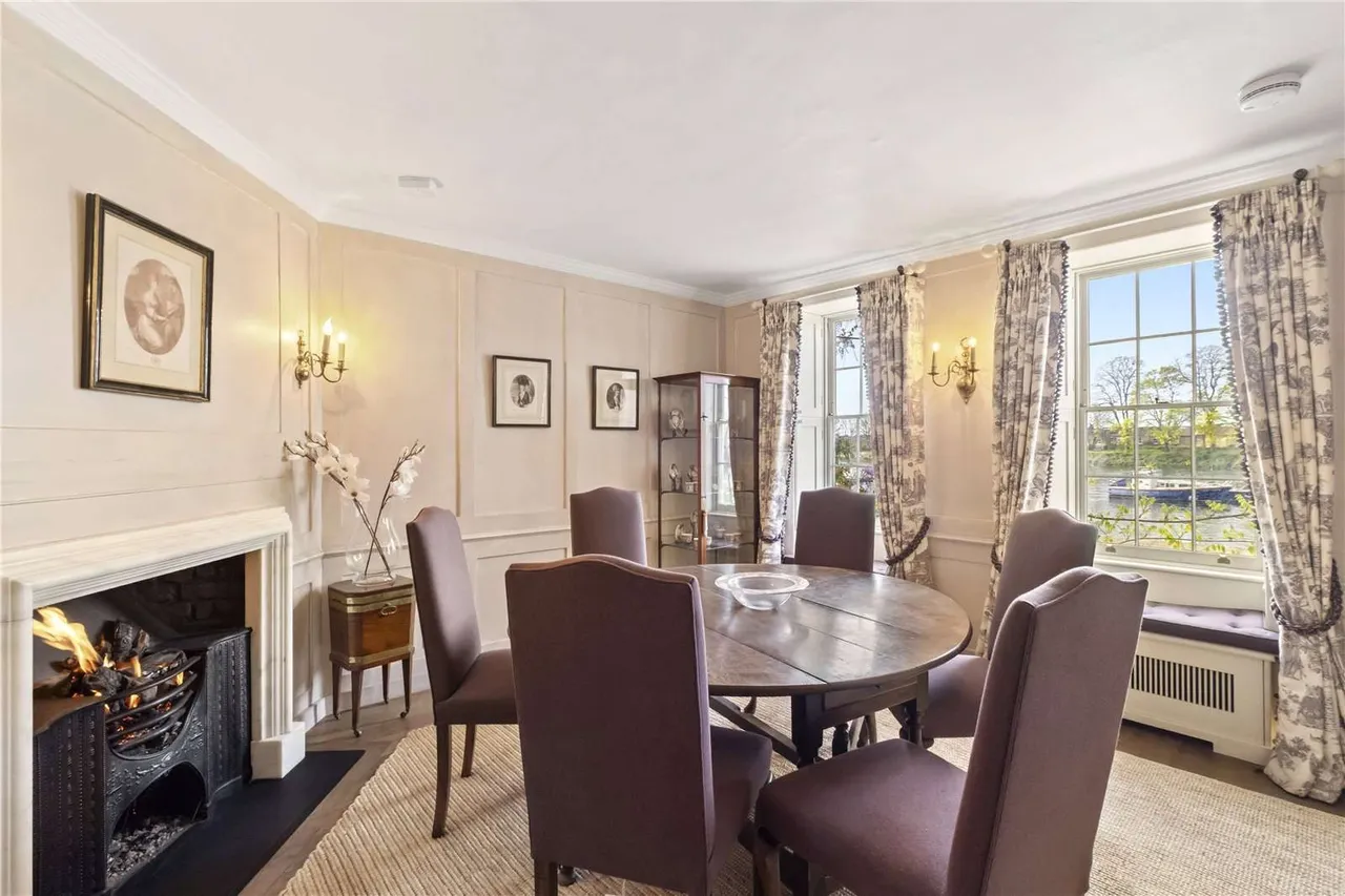 Strand on the Green, London, W4 3PF, photo 5