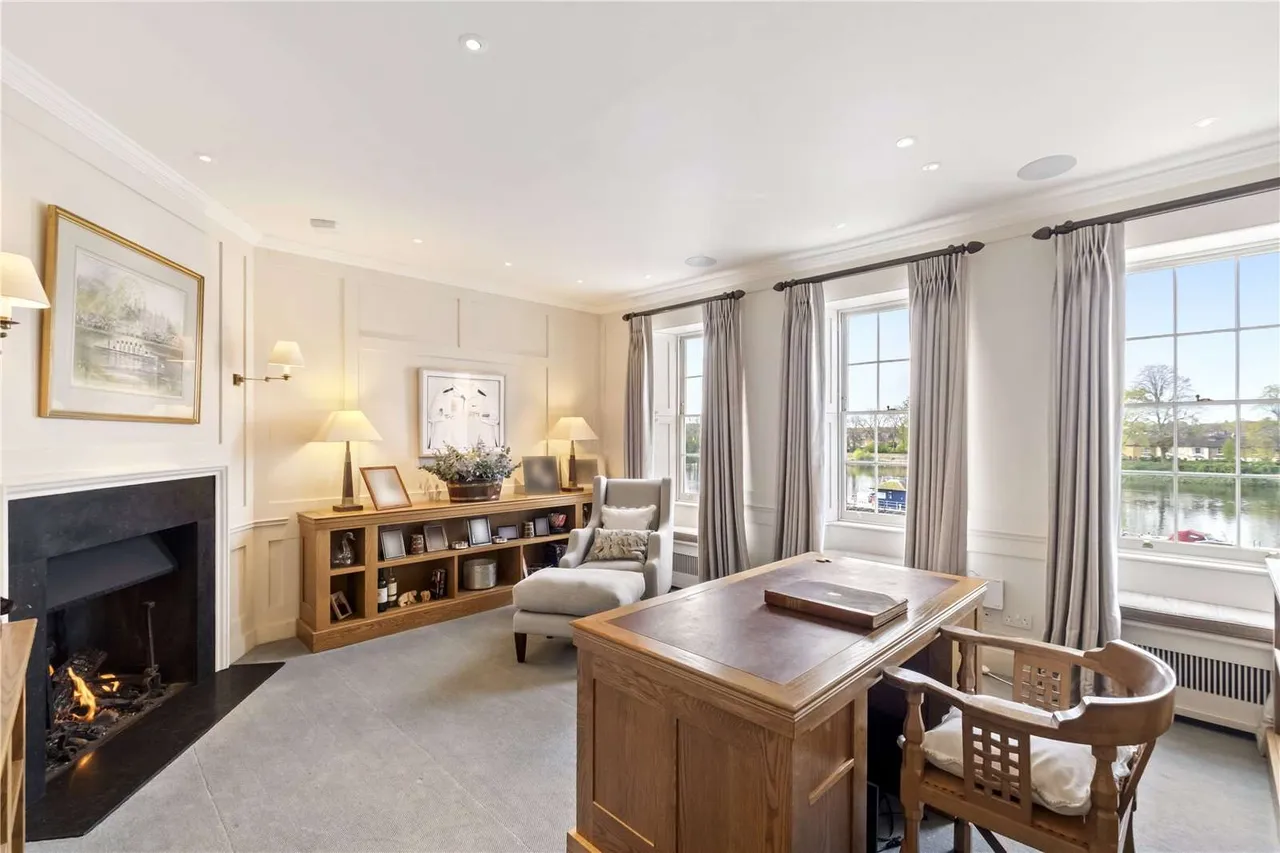 Strand on the Green, London, W4 3PF, photo 7