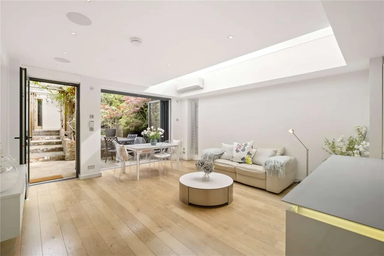 Strand on the Green, London, W4 3PF, photo 6