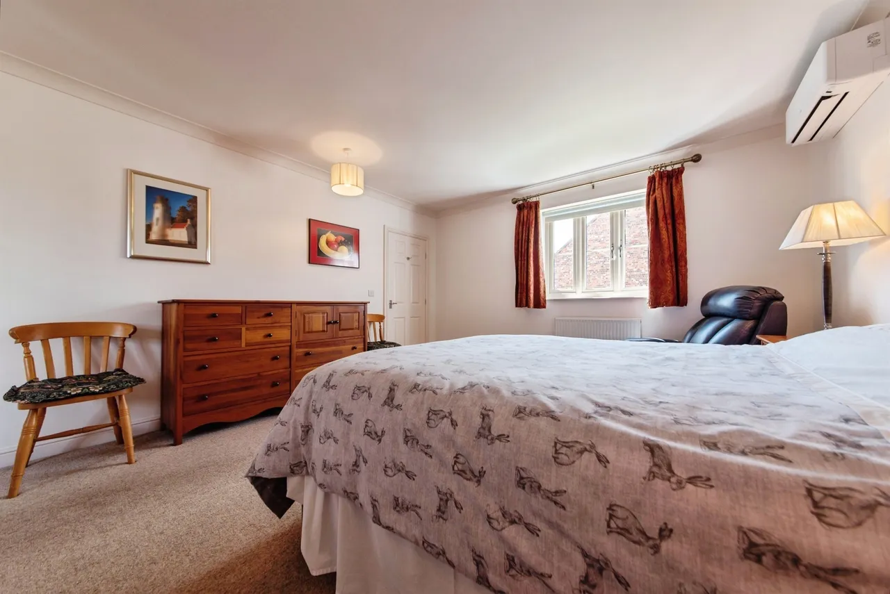 Church View Close, Bourne, PE10, photo 10