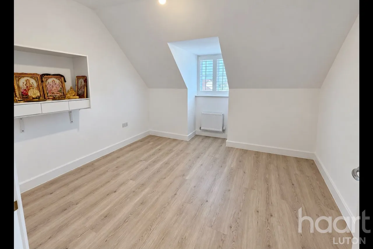 Botanical Grove, Luton, LU2, photo 19