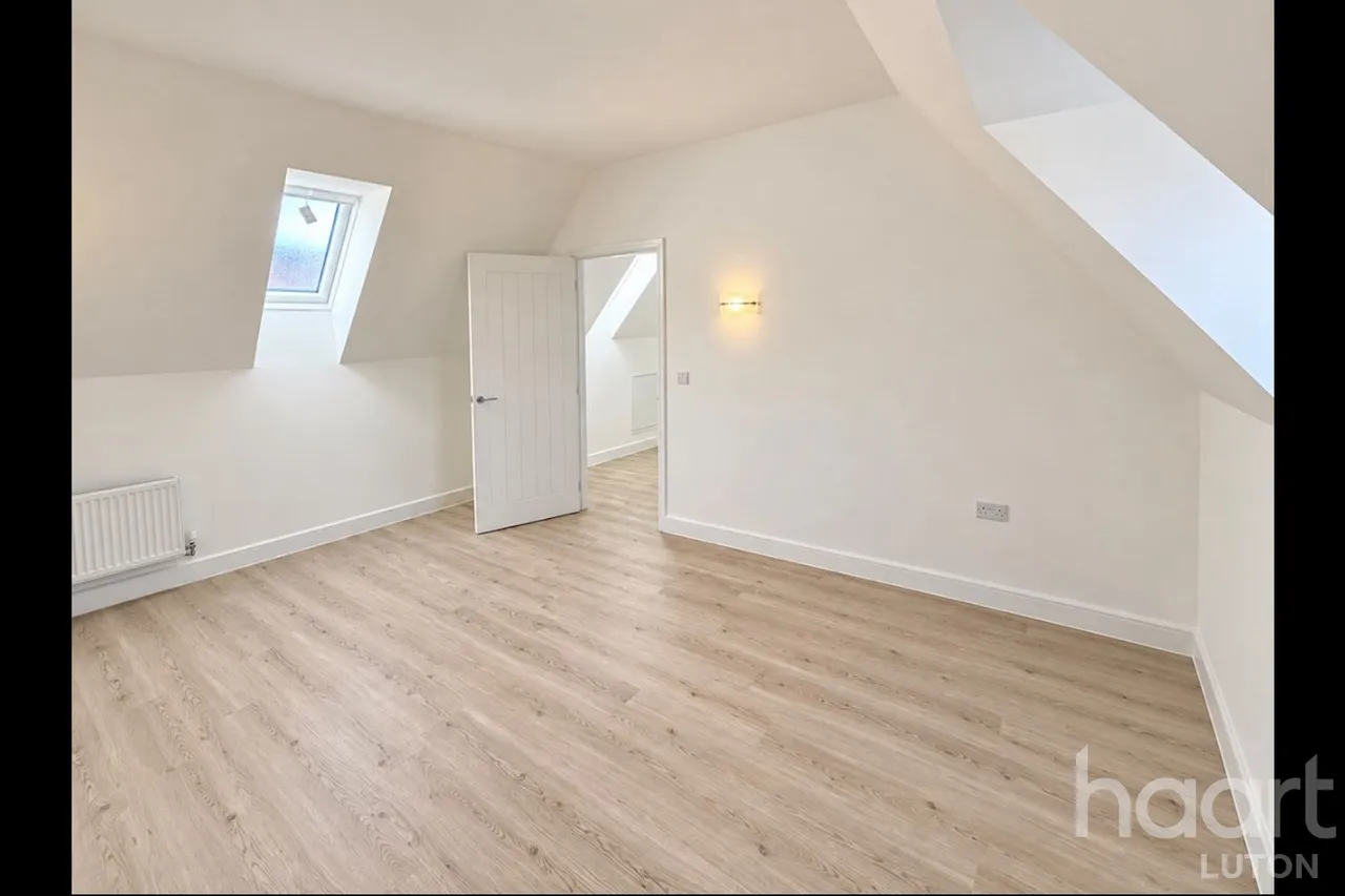 Botanical Grove, Luton, LU2, photo 21