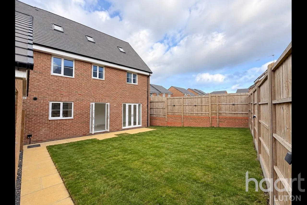 Botanical Grove, Luton, LU2, photo 24