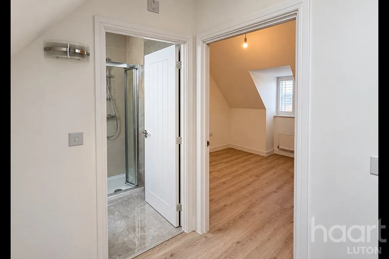 Botanical Grove, Luton, LU2, photo 18