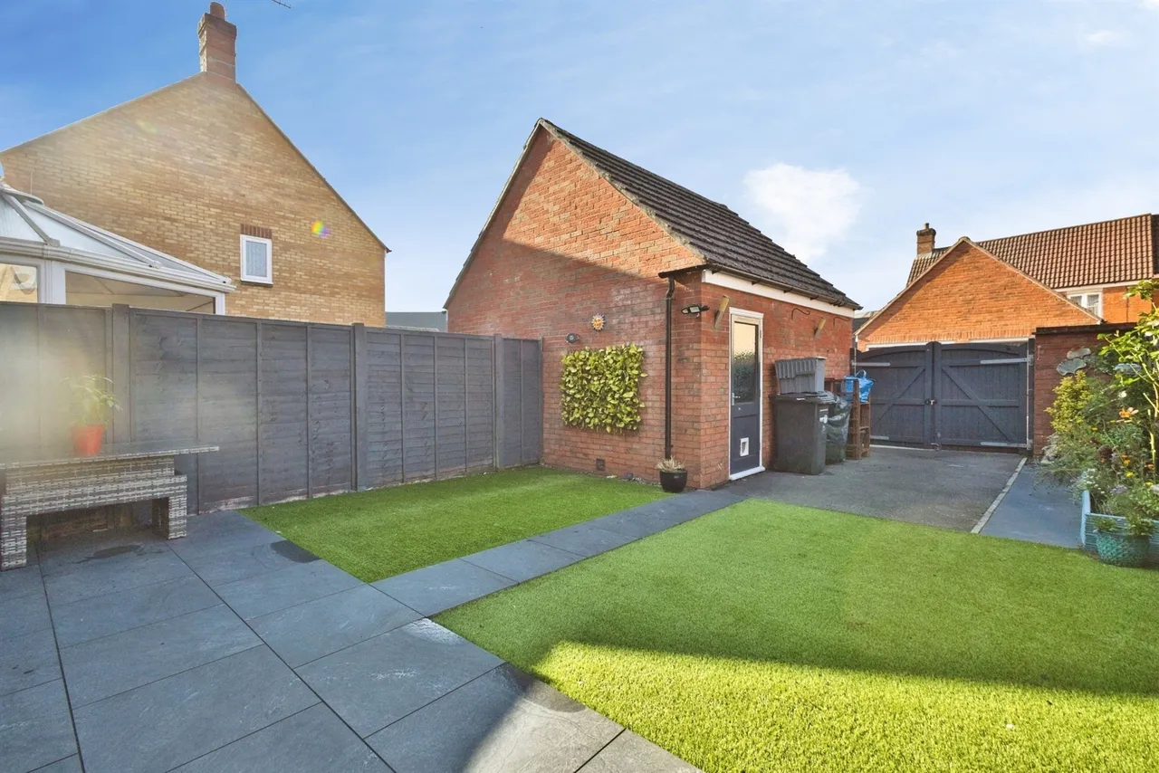 Hawks Rise, Yeovil, BA22, photo 20