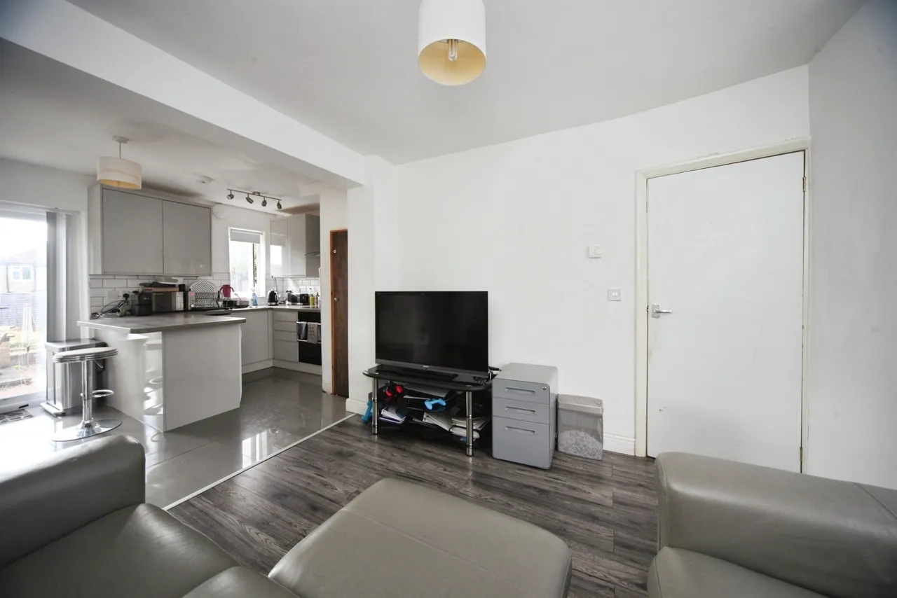 Third Avenue, Luton, LU3, photo 8