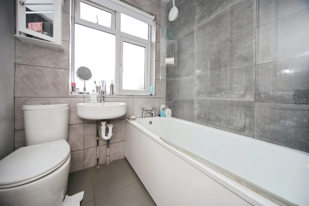 Third Avenue, Luton, LU3, photo 9