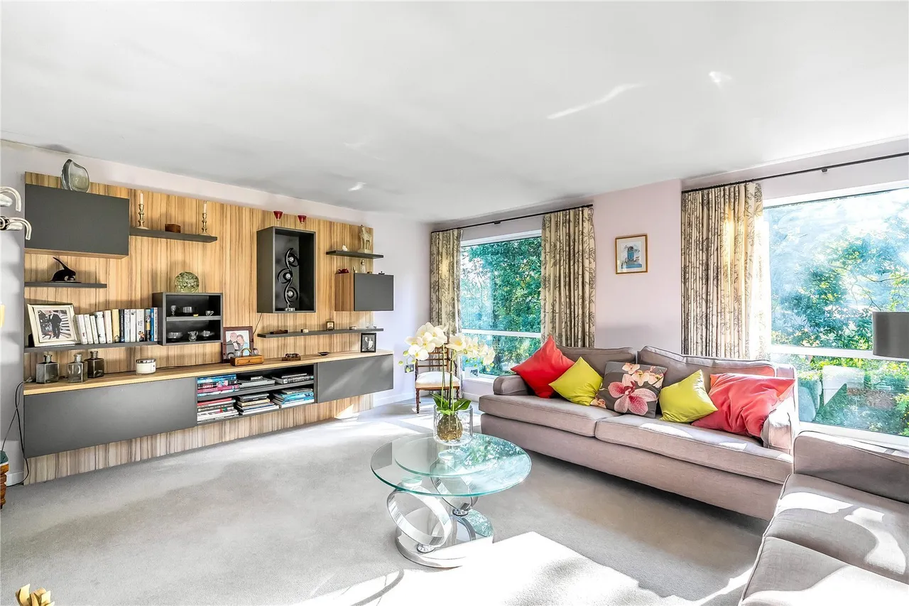 Uvedale Road, Limpsfield, RH8, photo 11