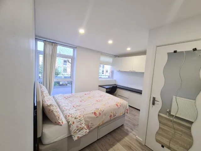 1 bed house to rent, Harefields, Oxford, OX2