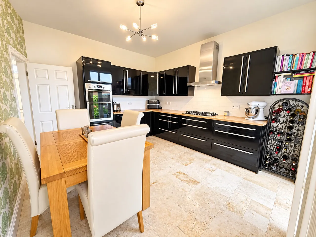 Rosebery Street, Great Moor, SK2, photo 5