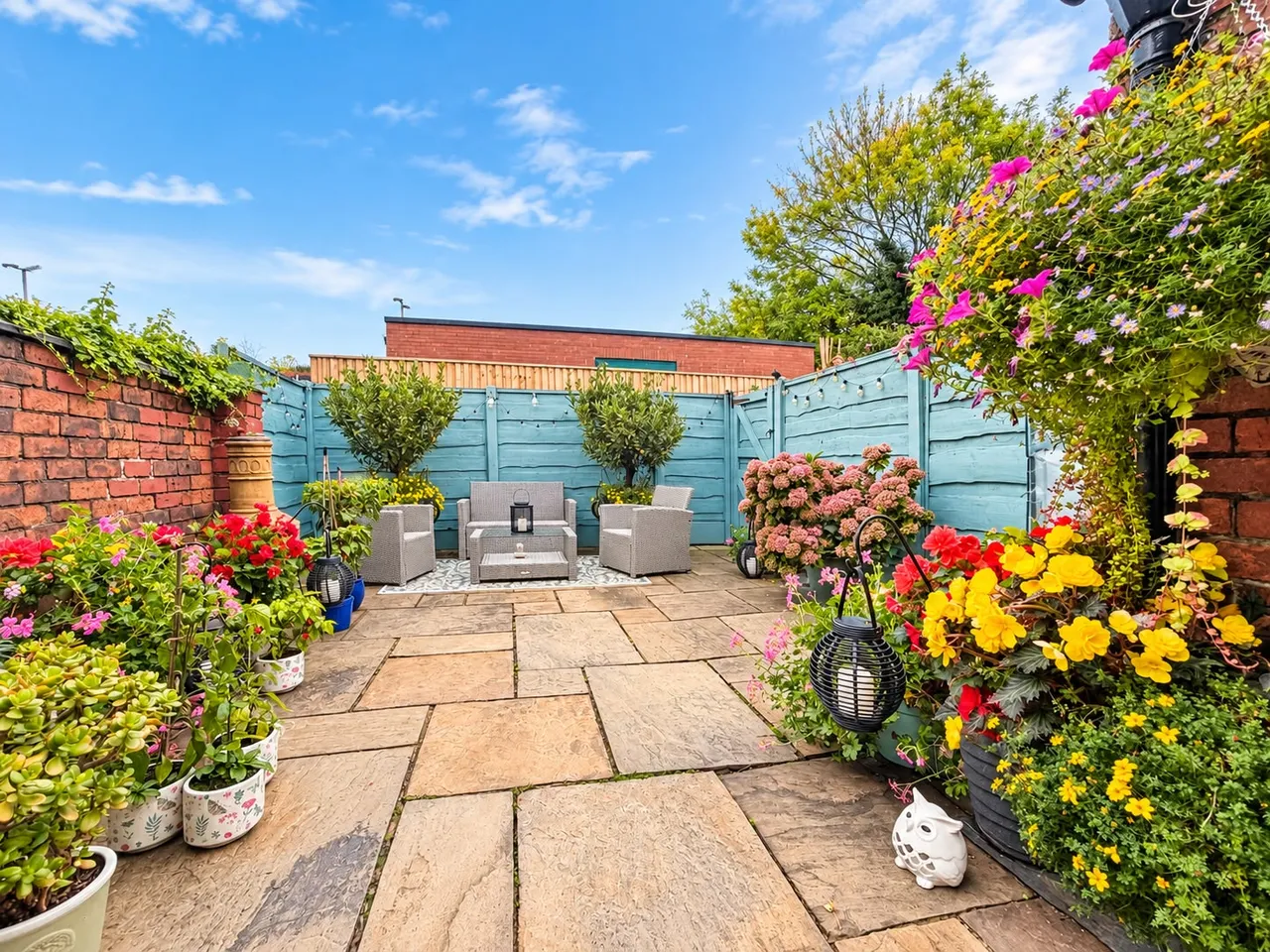 Rosebery Street, Great Moor, SK2, photo 15