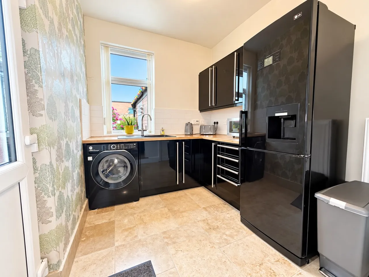 Rosebery Street, Great Moor, SK2, photo 8