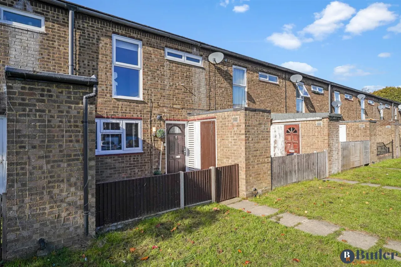 3 bed house for sale, Canterbury Way, Stevenage, SG1