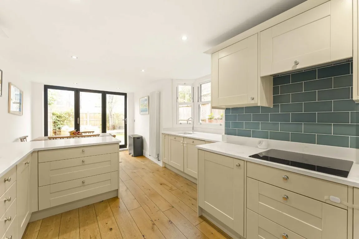 Natal Road, SW16, photo 4