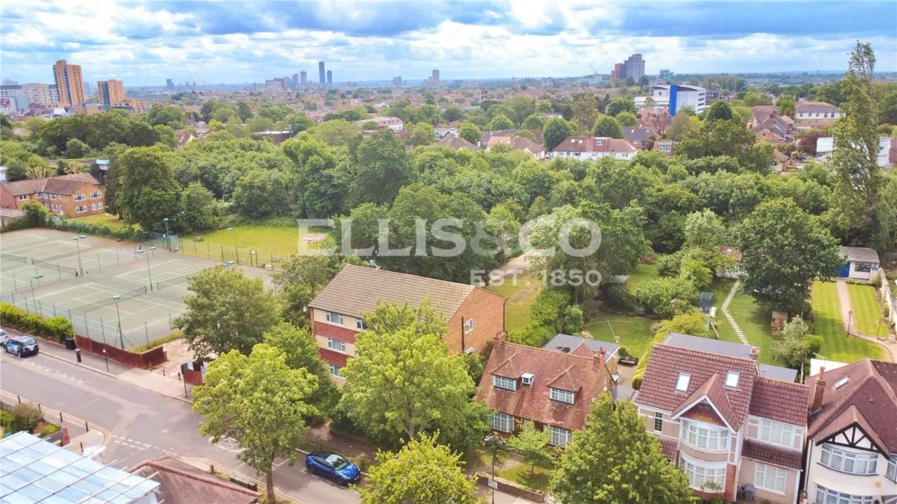Sylvester Road, Wembley, HA0, photo 28