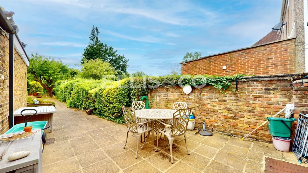 Sylvester Road, Wembley, HA0, photo 23