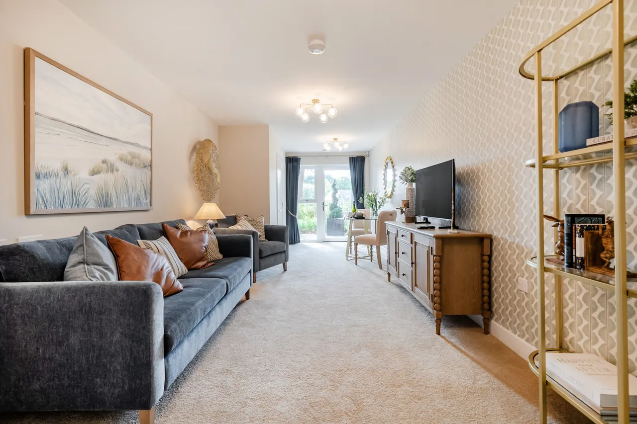 Palmers Fields Avenue, Chichester, PO19, photo 5