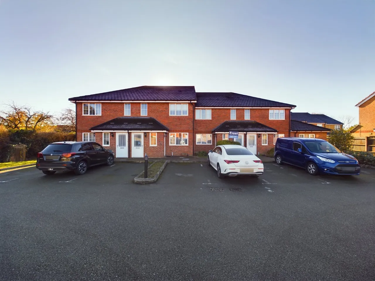 Hanover Close, Ashford, TW15, photo 8