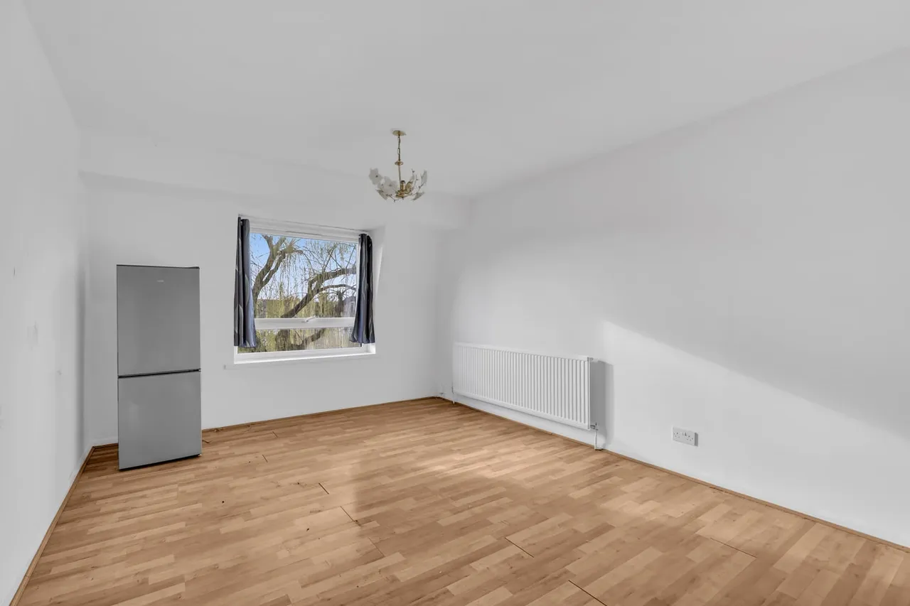 Flat 14, Phoenix Court, London, SE25 5BJ, photo 3