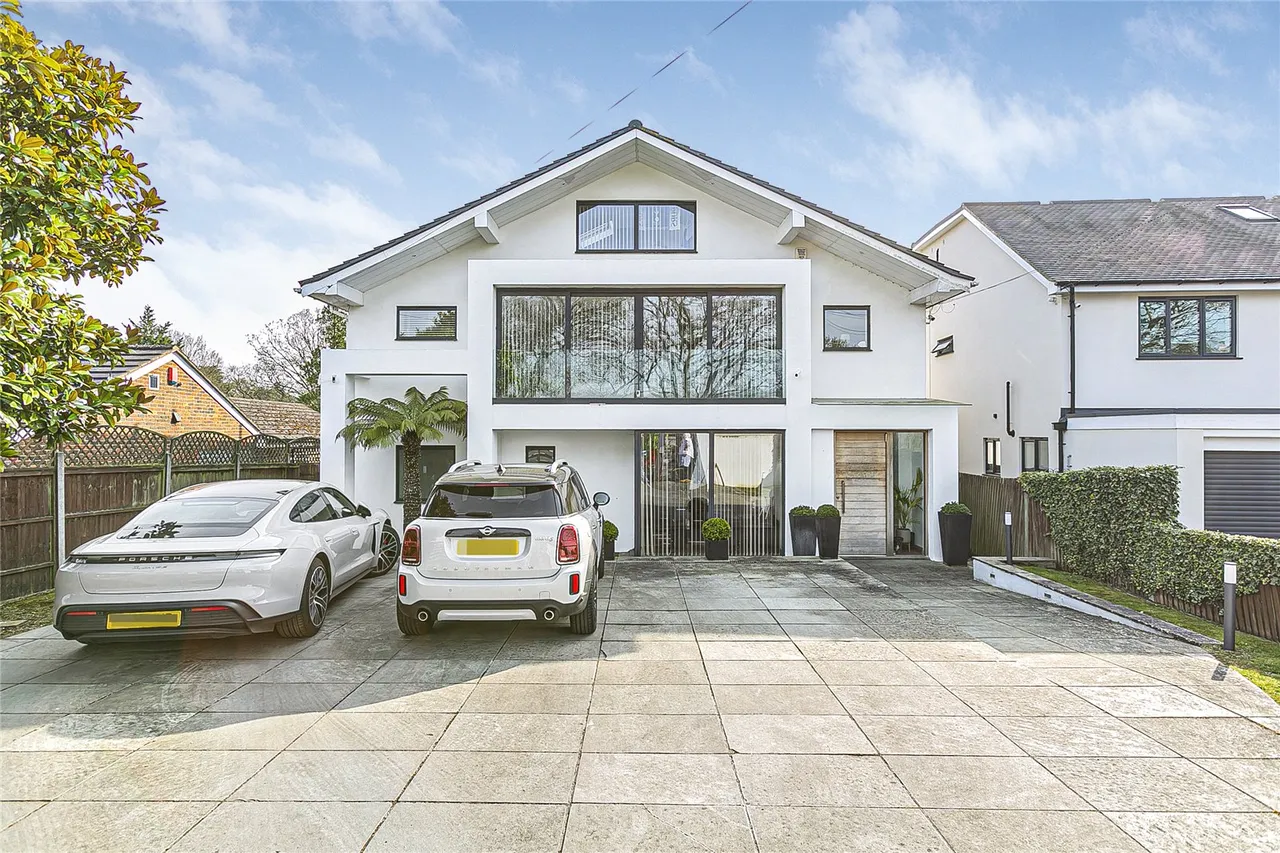 5 bed house for sale — Barnet Gate Lane, Arkley, Hertfordshire, EN5 2AD