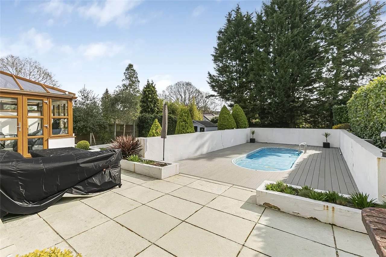 Barnet Gate Lane, Arkley, Hertfordshire, EN5 2AD, photo 22